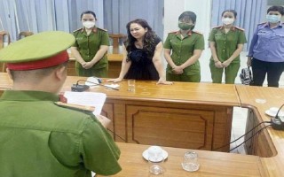 Bà Nguyễn Phương Hằng bị gia hạn tạm giam
