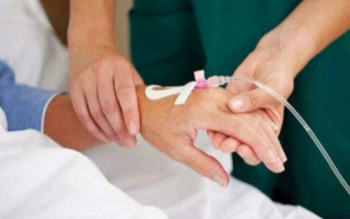 Cô gái 28 tuổi tử vong sau truyền dịch tại phòng khám