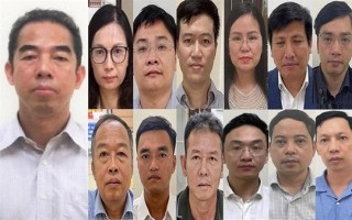 Vụ án chuyến bay giải cứu: Khởi tố cựu cán bộ đại sứ quán và 8 bị can