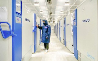 100 liều vắc xin Covid-19 đầu tiên tại Đà Nẵng sẽ dành cho ai?