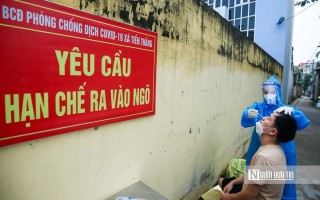 Thủ tướng yêu cầu thần tốc tiêm chủng vắc-xin và chấn chỉnh các biện pháp phòng dịch