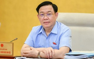 Tình trạng bất ổn của thị trường chứng khoán có trong báo cáo công tác dân nguyện
